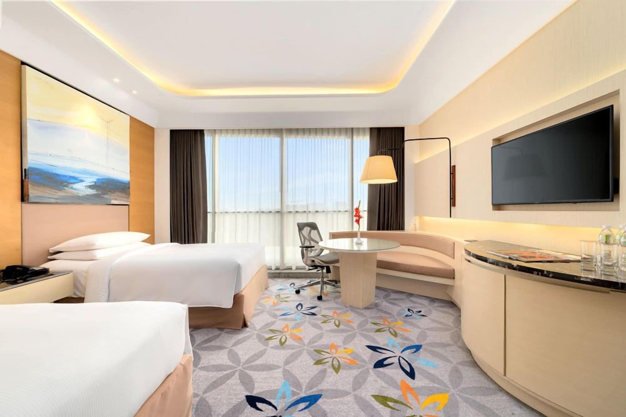 ดับเบิลทรี บาย ฮิลตัน อาห์มีดาบัด Hotel อาเมดาบัด ภายนอก รูปภาพ