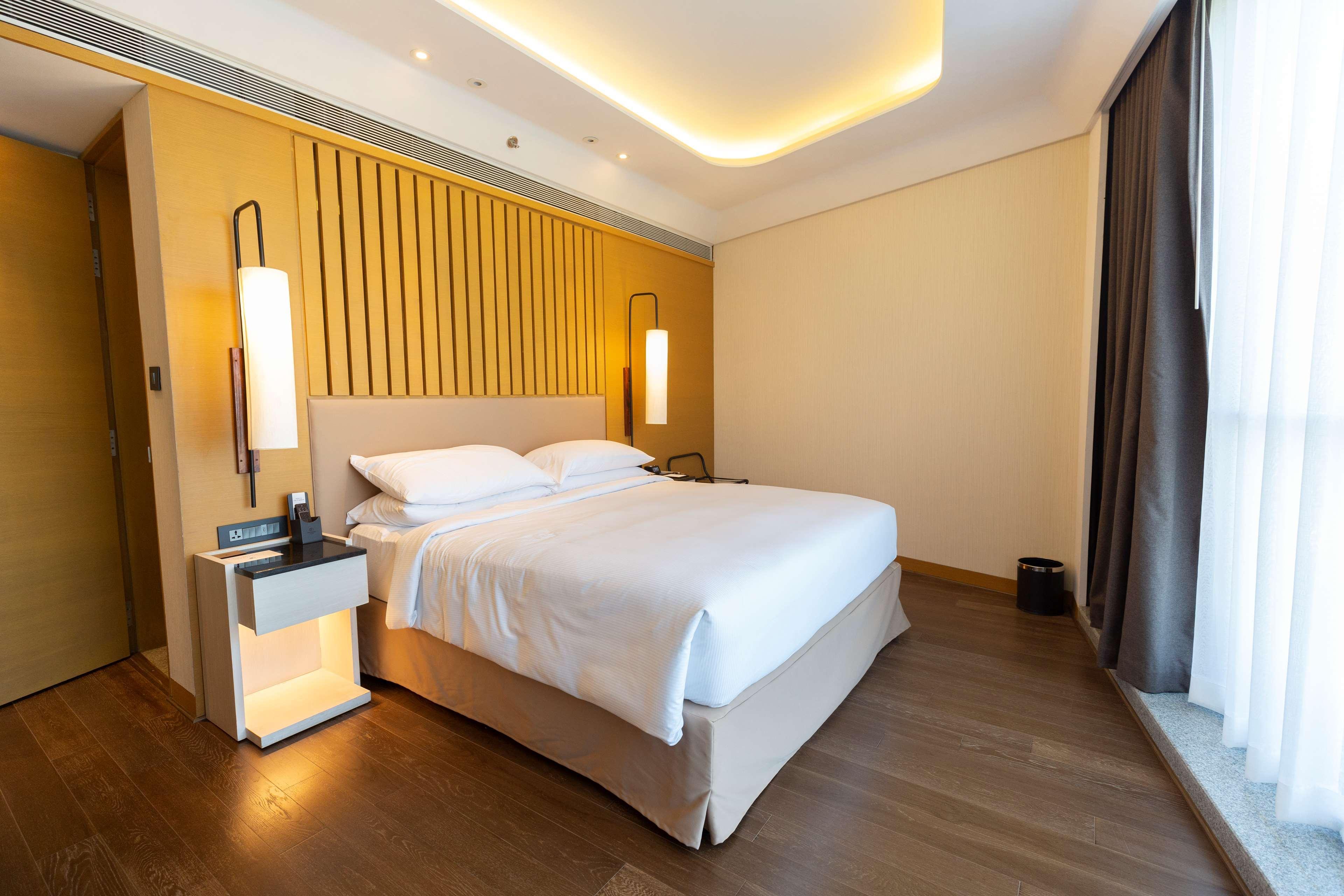 ดับเบิลทรี บาย ฮิลตัน อาห์มีดาบัด Hotel อาเมดาบัด ภายนอก รูปภาพ